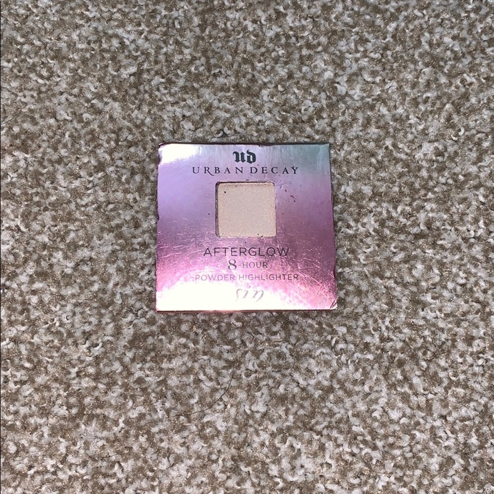 Urban decay afterglow power highlighter